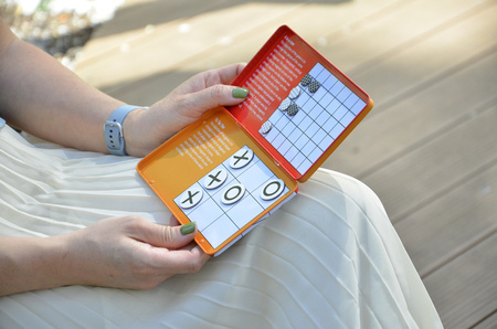 Podróżna gra magnetyczna The Purple Cow - Kółko i Krzyżyk