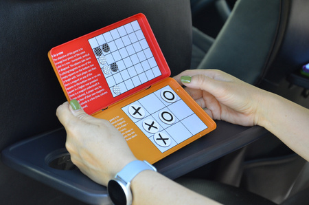 Podróżna gra magnetyczna The Purple Cow - Kółko i Krzyżyk