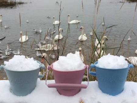 Składane wiaderko do wody i piasku Scrunch Bucket - Szary